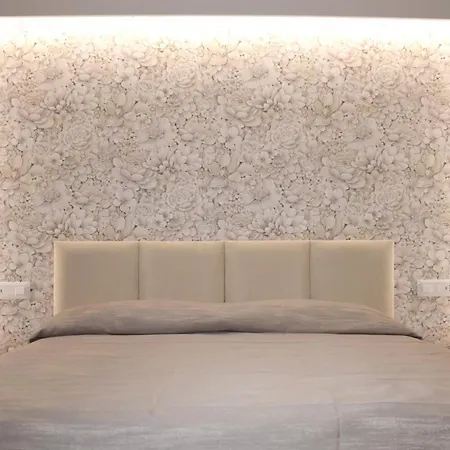 Corte Reale Luxury Couette-café San Salvo