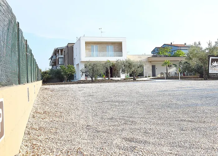 Corte Reale Luxury Bed & Breakfast San Salvo