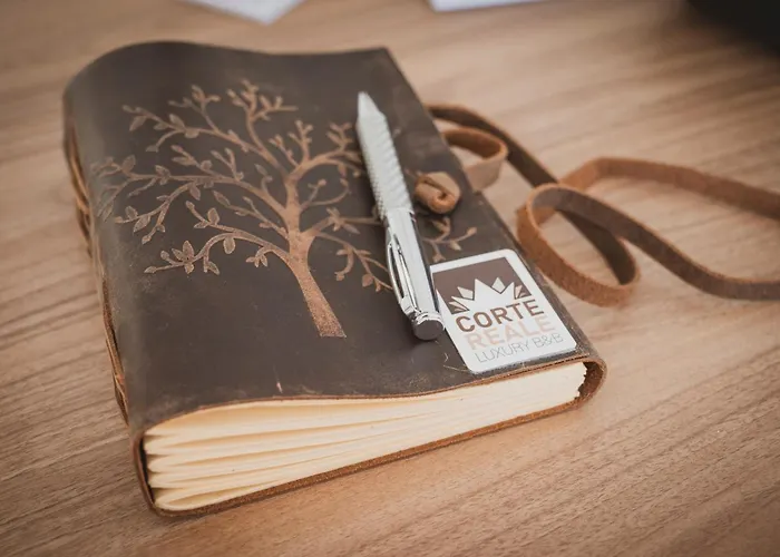 Corte Reale Luxury Bed & Breakfast 4*